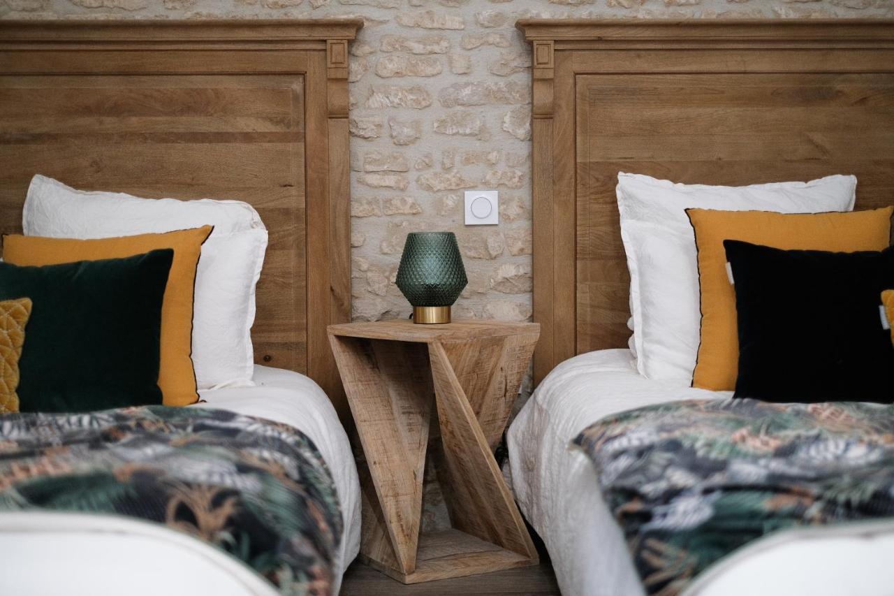 Le Domaine De L'Hostellerie Le Fresne-Camilly Exteriör bild
